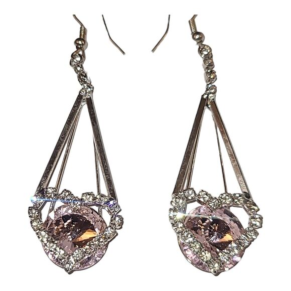Pink Crystal Heart Drop Earrings‎ Silver Tone Rhinestones 2.5" - Picture 7 of 8